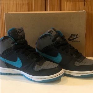 Nike High Sneakers